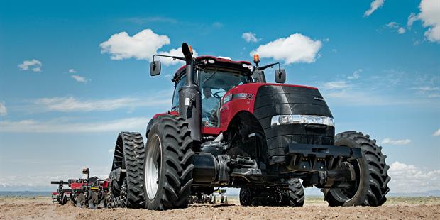9 Models, 180 - 380 (Peak: 234 - 435) Engine Horsepower: Built to fit the way you farm. The Case IH Magnum™ Series tractors are the ultimate mix of industry-leading horsepower and fuel efficiency